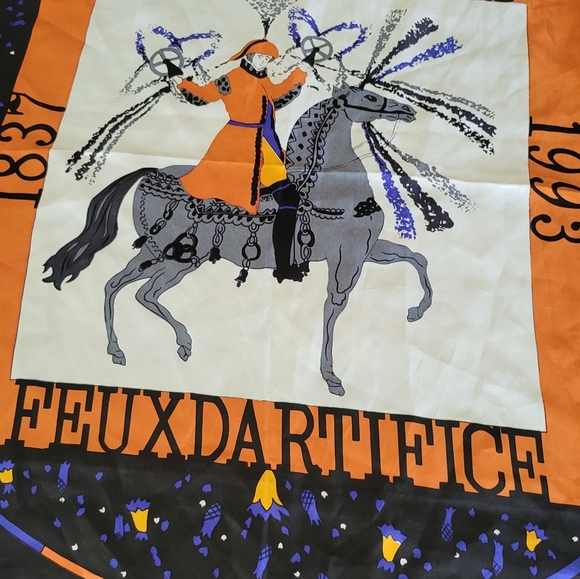Hermès Paris Scarf with Equestrian Design - Picture 4 of 4